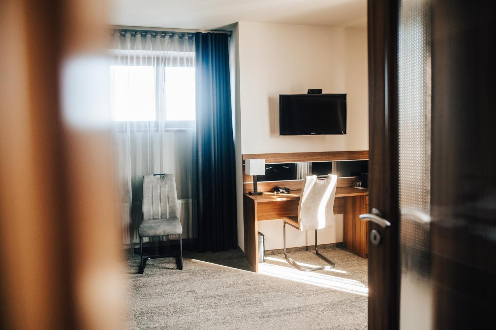 Hotel Elegance Šumperk Exteriör bild